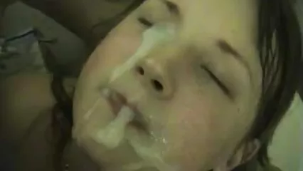 Hjemmelavet porno: Juicy anal.